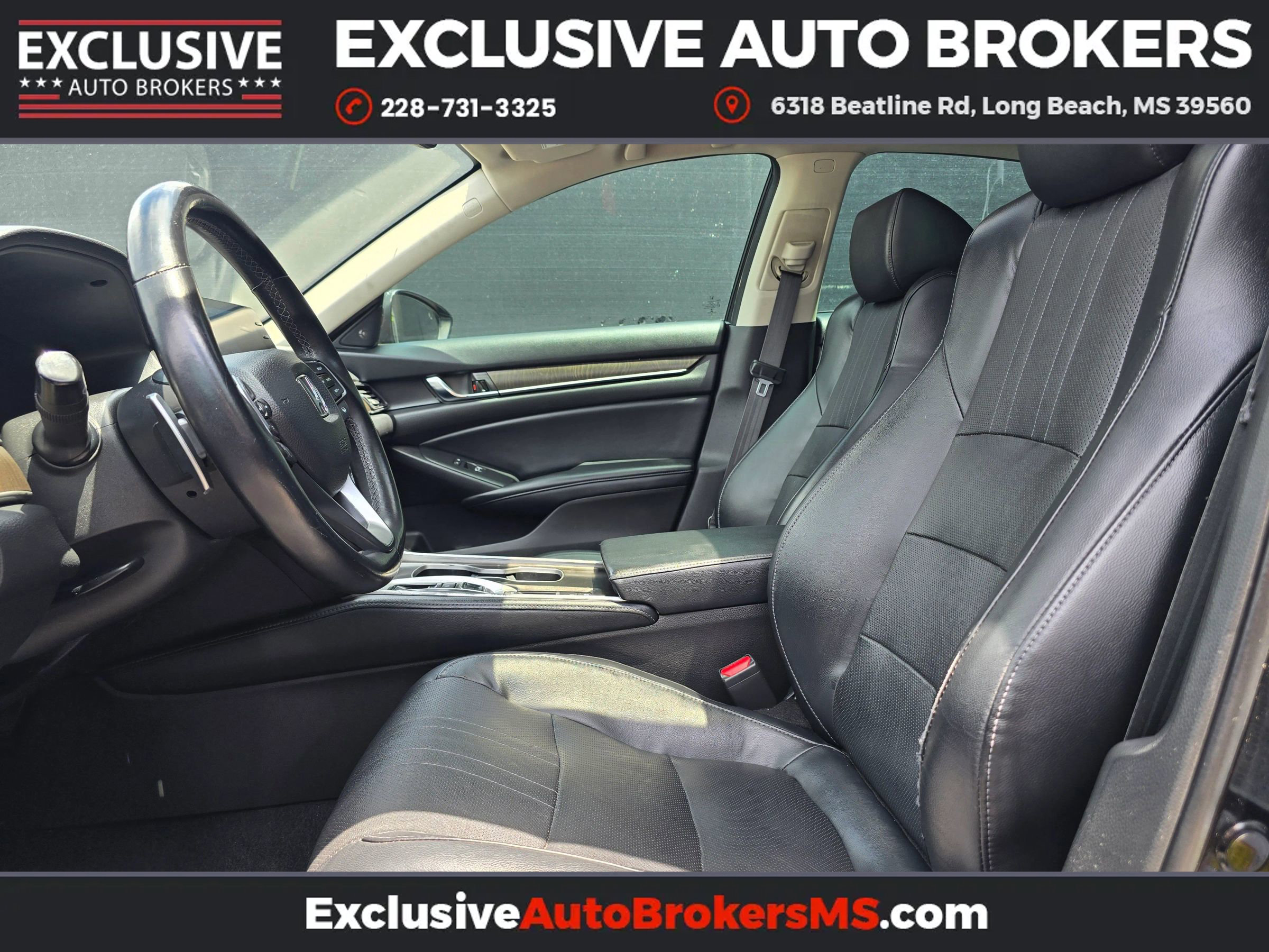 Used 2018 Honda Accord Touring image 17