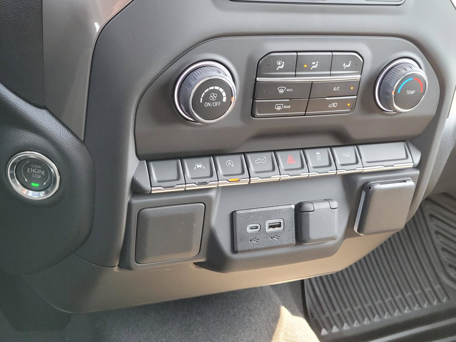 New 2026 Chevrolet Silverado 1500 Custom RWD image 18