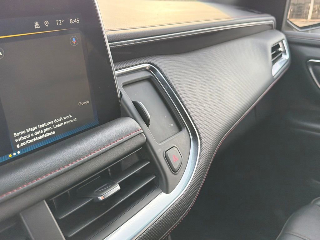 Used 2022 Chevrolet Suburban RST w/ Luxury Package image 23