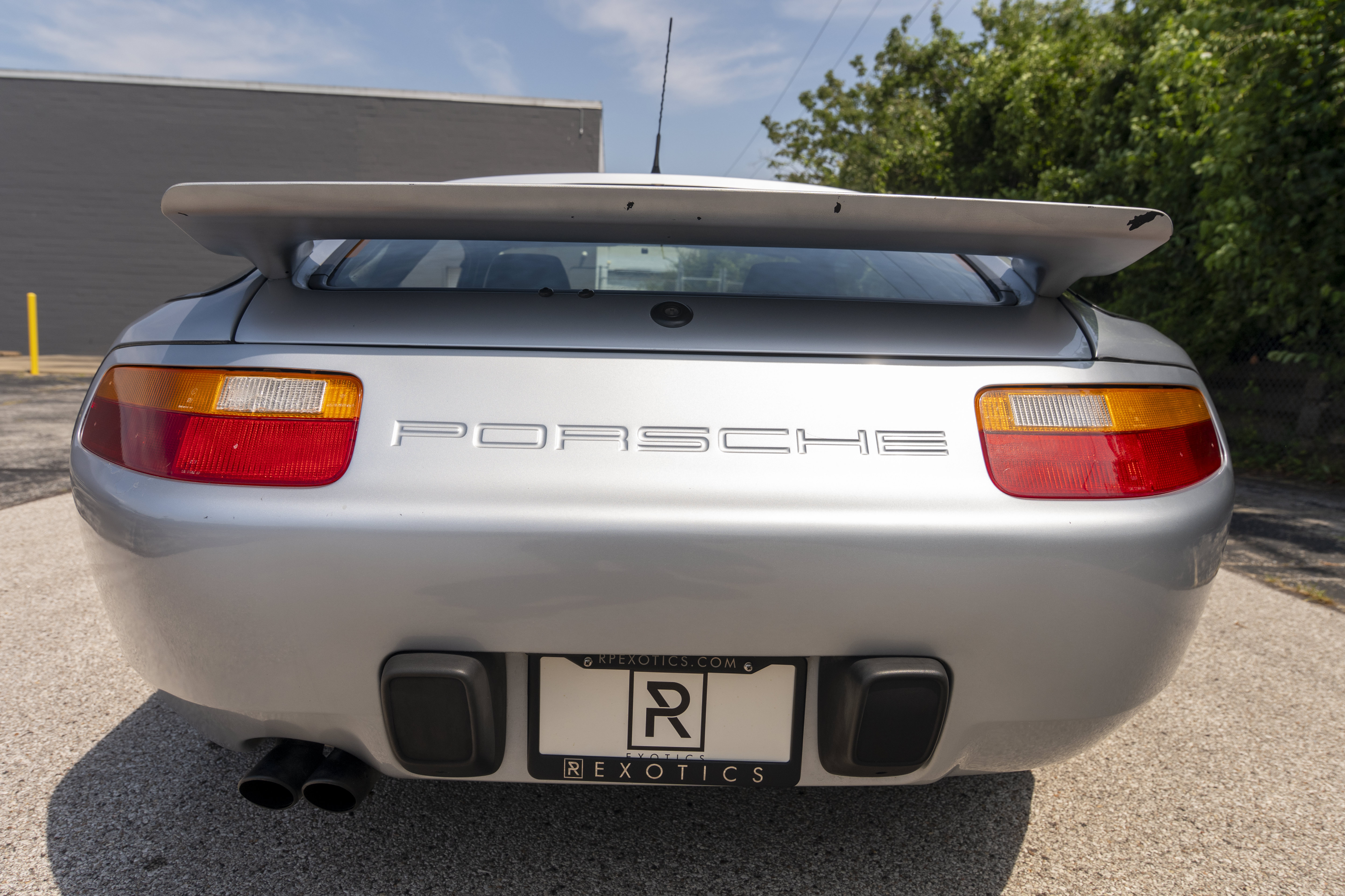 Used 1991 Porsche 928 S4 RWD image 23