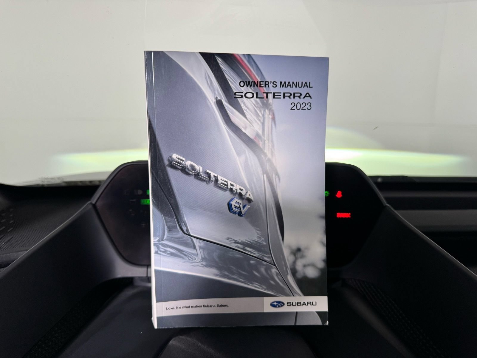 Certified 2023 Subaru Solterra AWD image 34