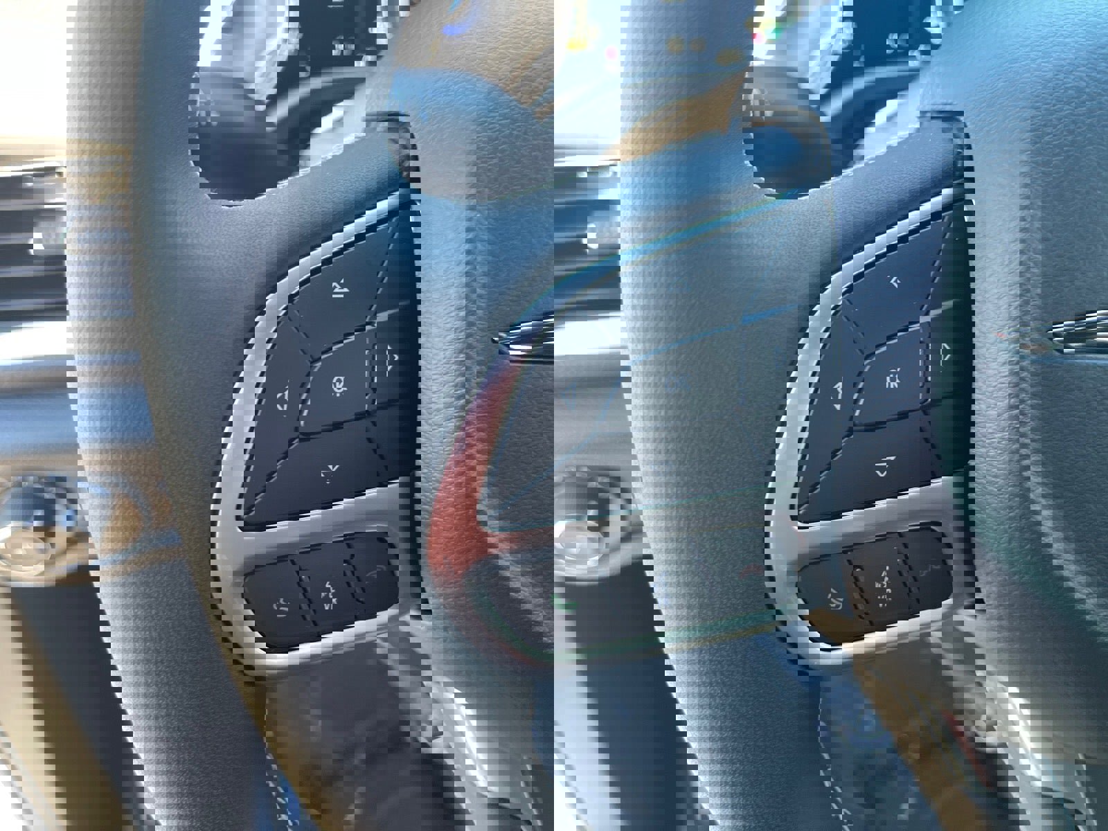 New 2026 Chrysler Pacifica Select image 8