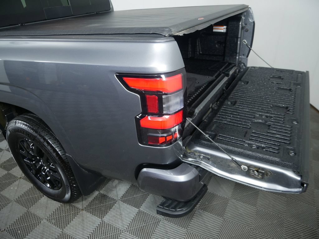 Used 2026 Nissan Frontier SV w/ Tow Package AWD/4WD image 17