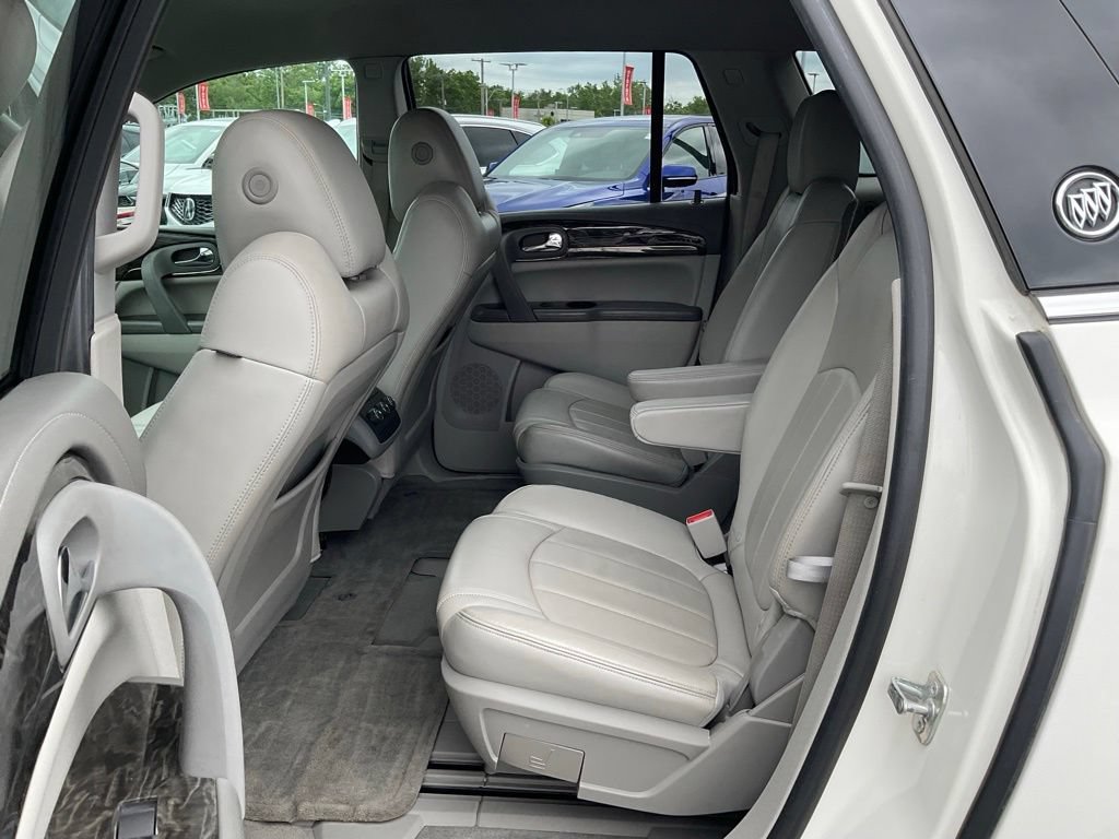 Used 2013 Buick Enclave Leather FWD image 21