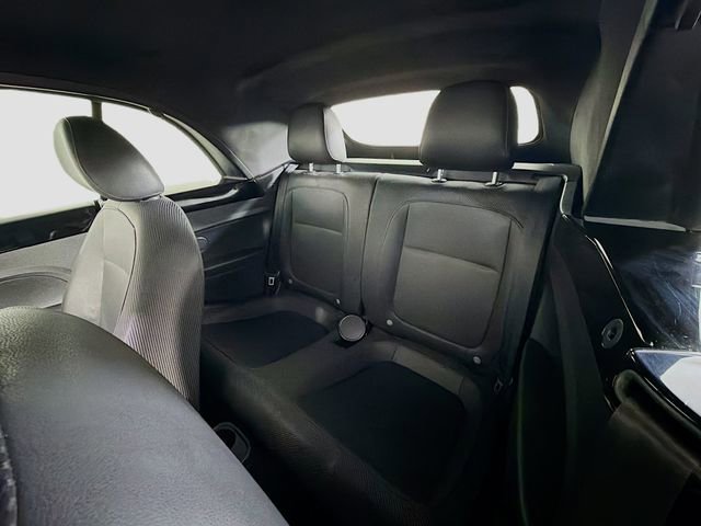 Used 2013 Volkswagen Beetle 2.0T image 20
