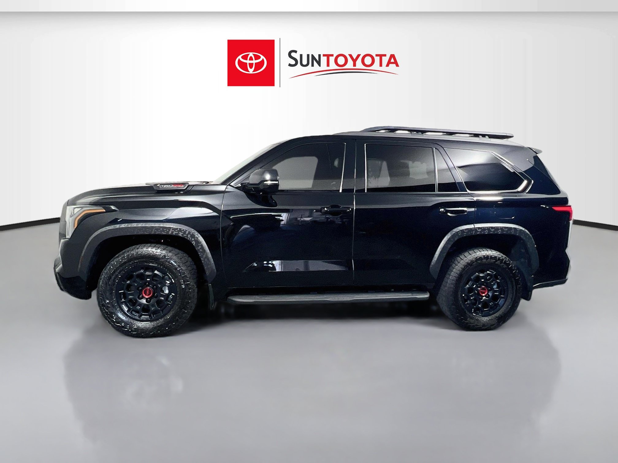Used 2025 Toyota Sequoia TRD Pro AWD/4WD image 7