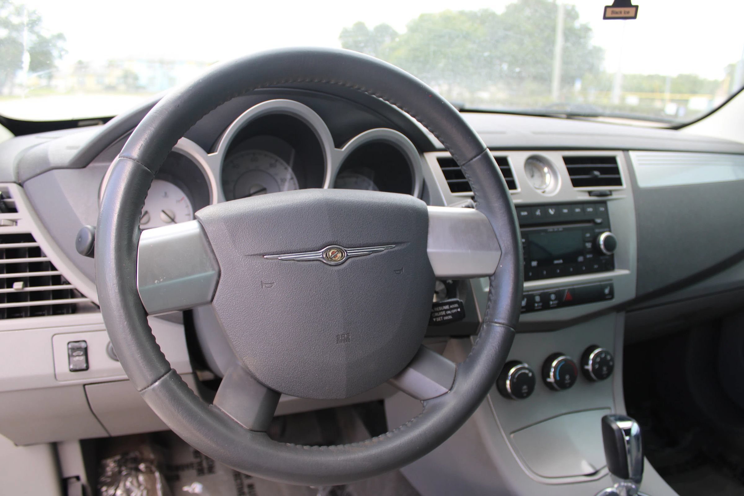 Used 2008 Chrysler Sebring Touring w/ Special Touring Group FWD image 12