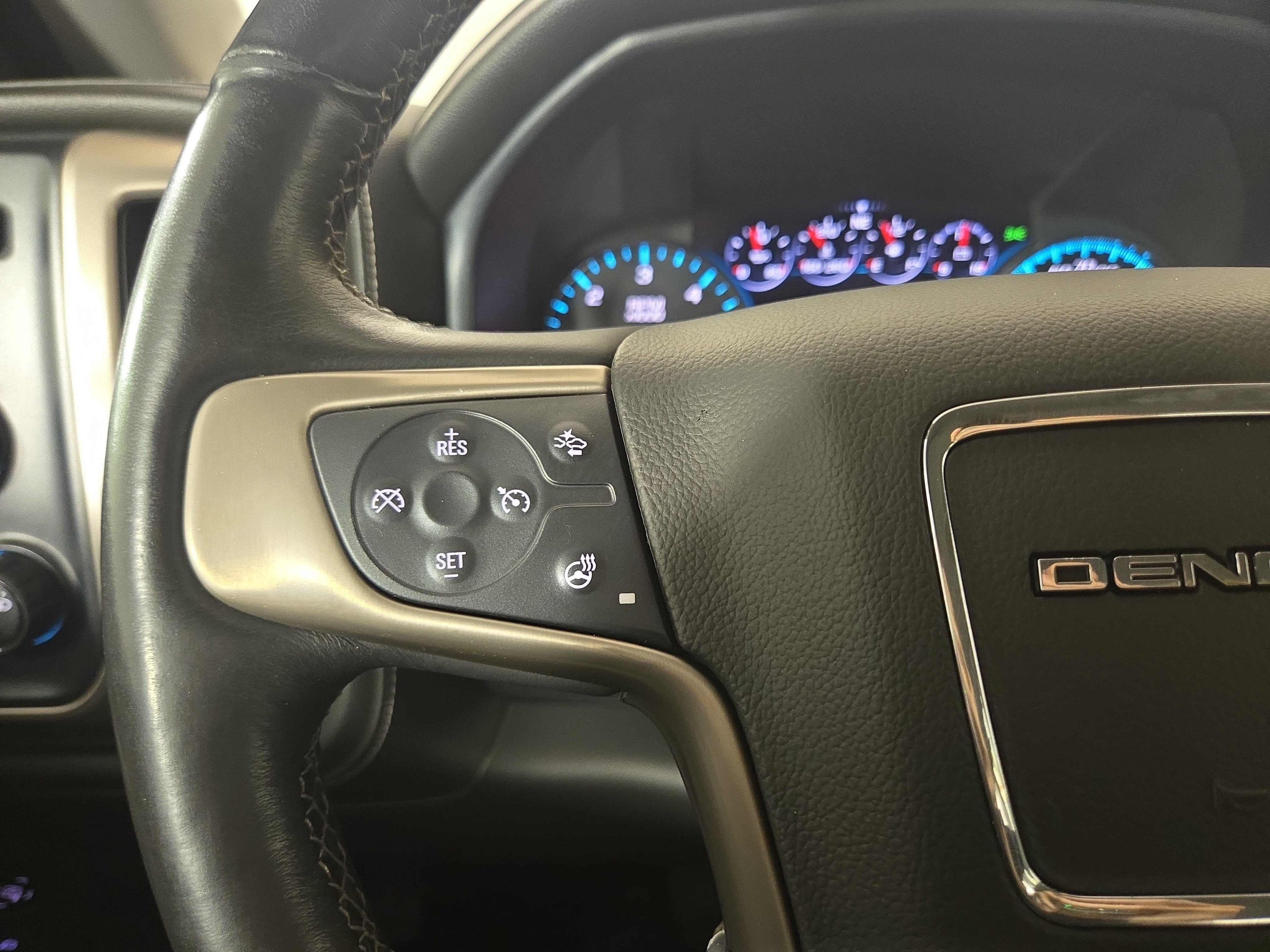 Certified 2018 GMC Sierra 1500 Denali AWD/4WD image 15