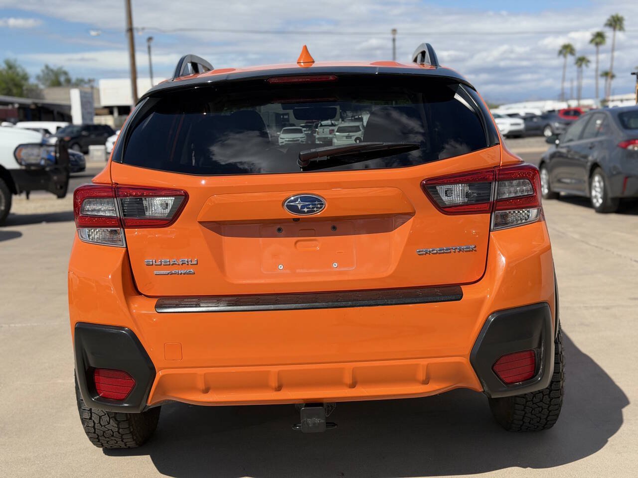Used 2020 Subaru Crosstrek 2.0i Premium w/ Moonroof Package 1 AWD/4WD image 9