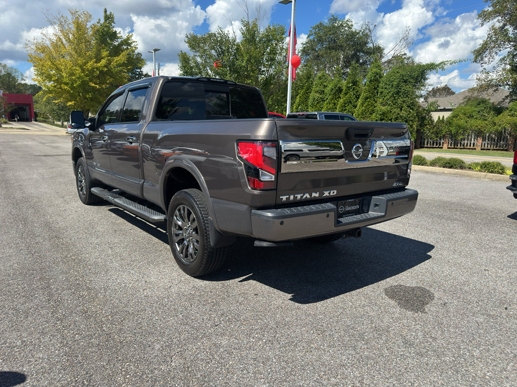 Used 2018 Nissan Titan Platinum Reserve w/ Platinum Utility Package image 5