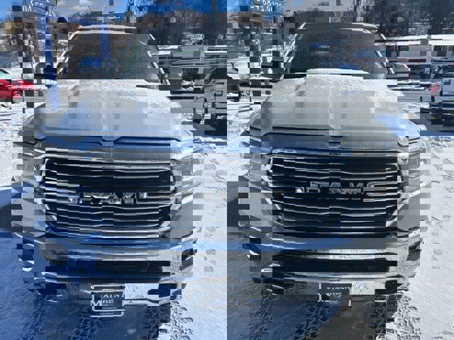 Used 2020 RAM 1500 Laramie image 4