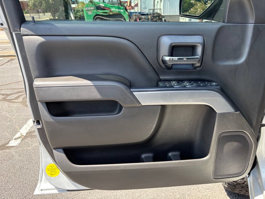 Used 2017 Chevrolet Silverado 1500 LT w/ All Star Edition AWD/4WD image 16