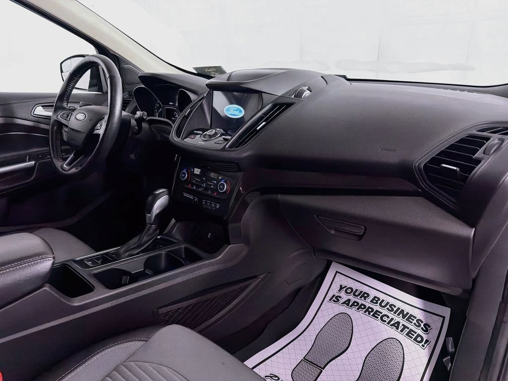 Used 2019 Ford Escape Titanium AWD/4WD image 31