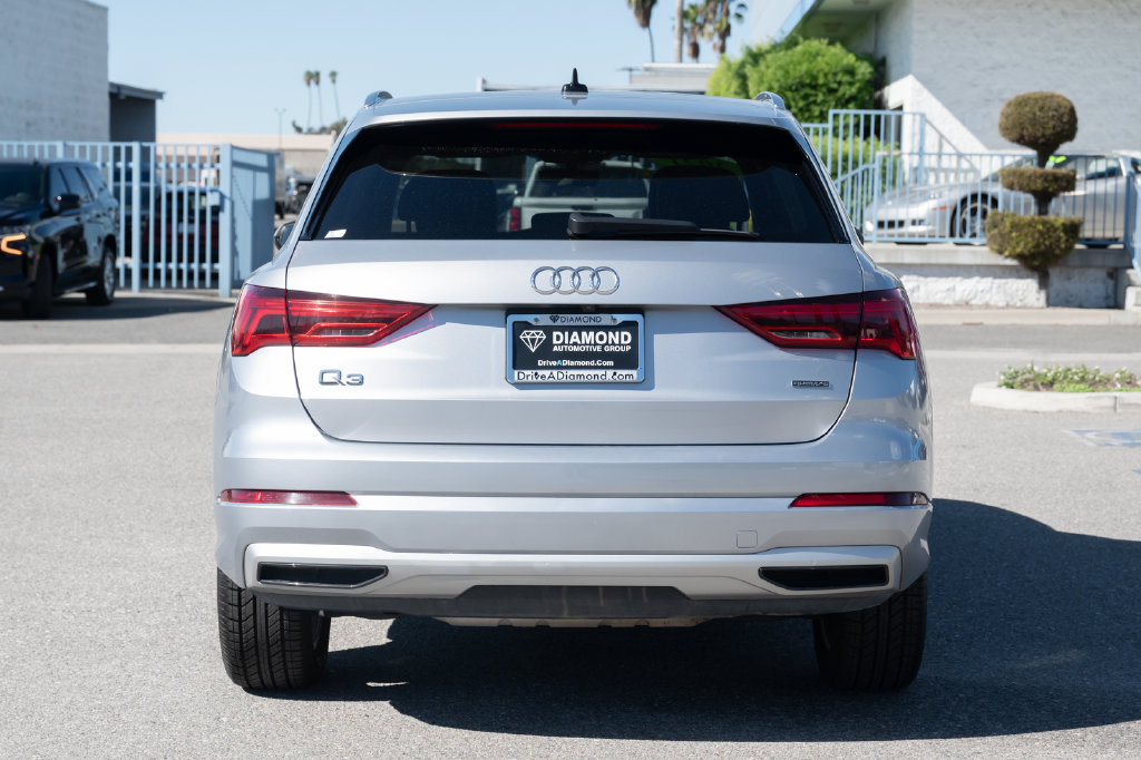 Used 2021 Audi Q3 2.0T Premium AWD/4WD image 5