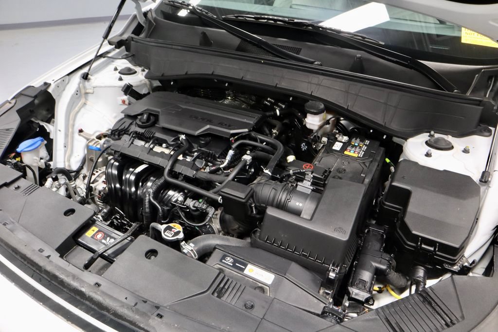 Used 2025 Hyundai Kona SEL FWD image 15