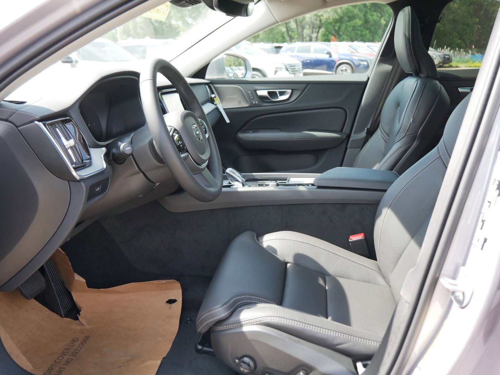 New 2026 Volvo V60 B5 Cross Country Ultra w/ Climate Package image 5