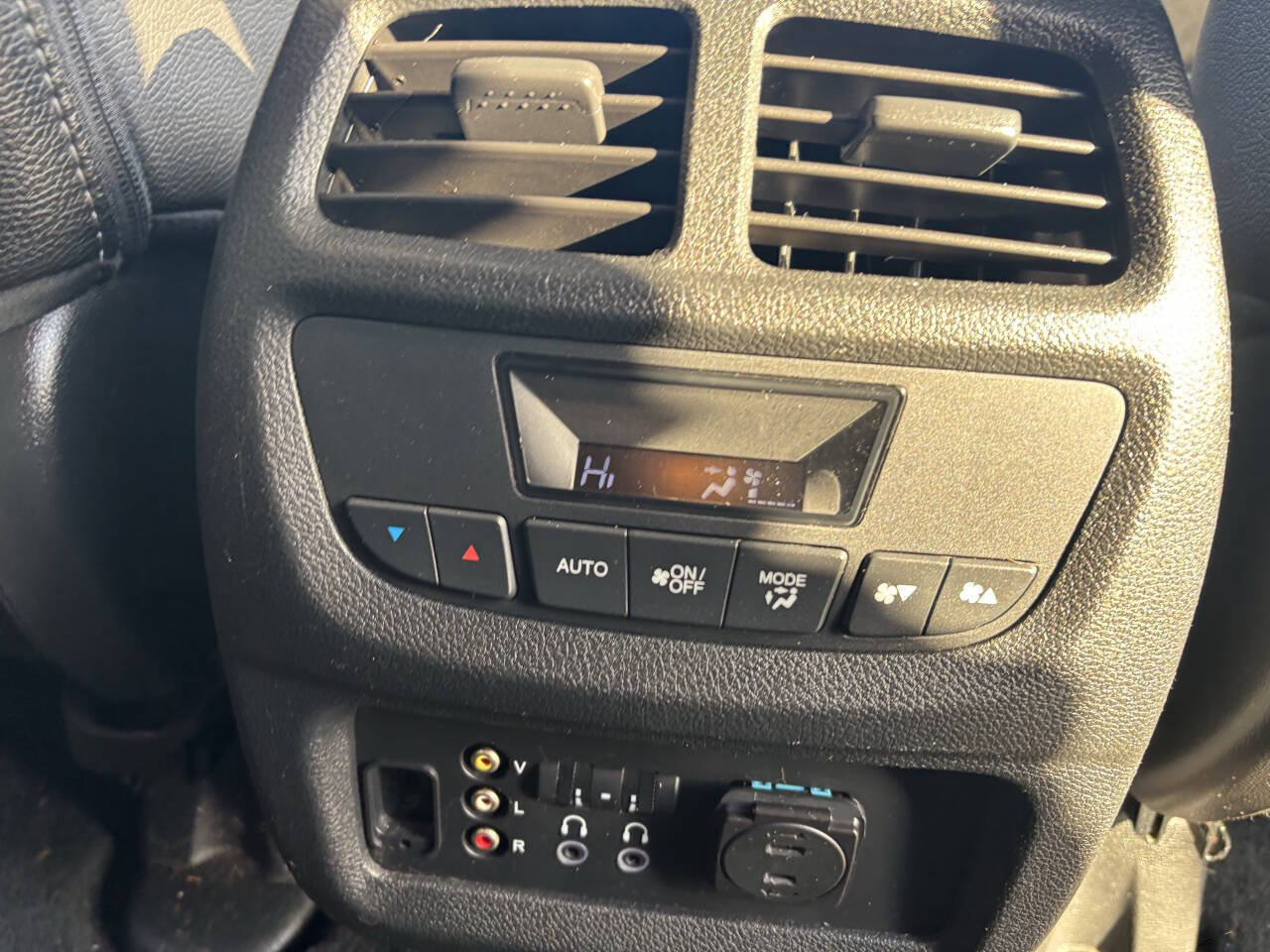 Used 2016 Honda Pilot EX-L image 18