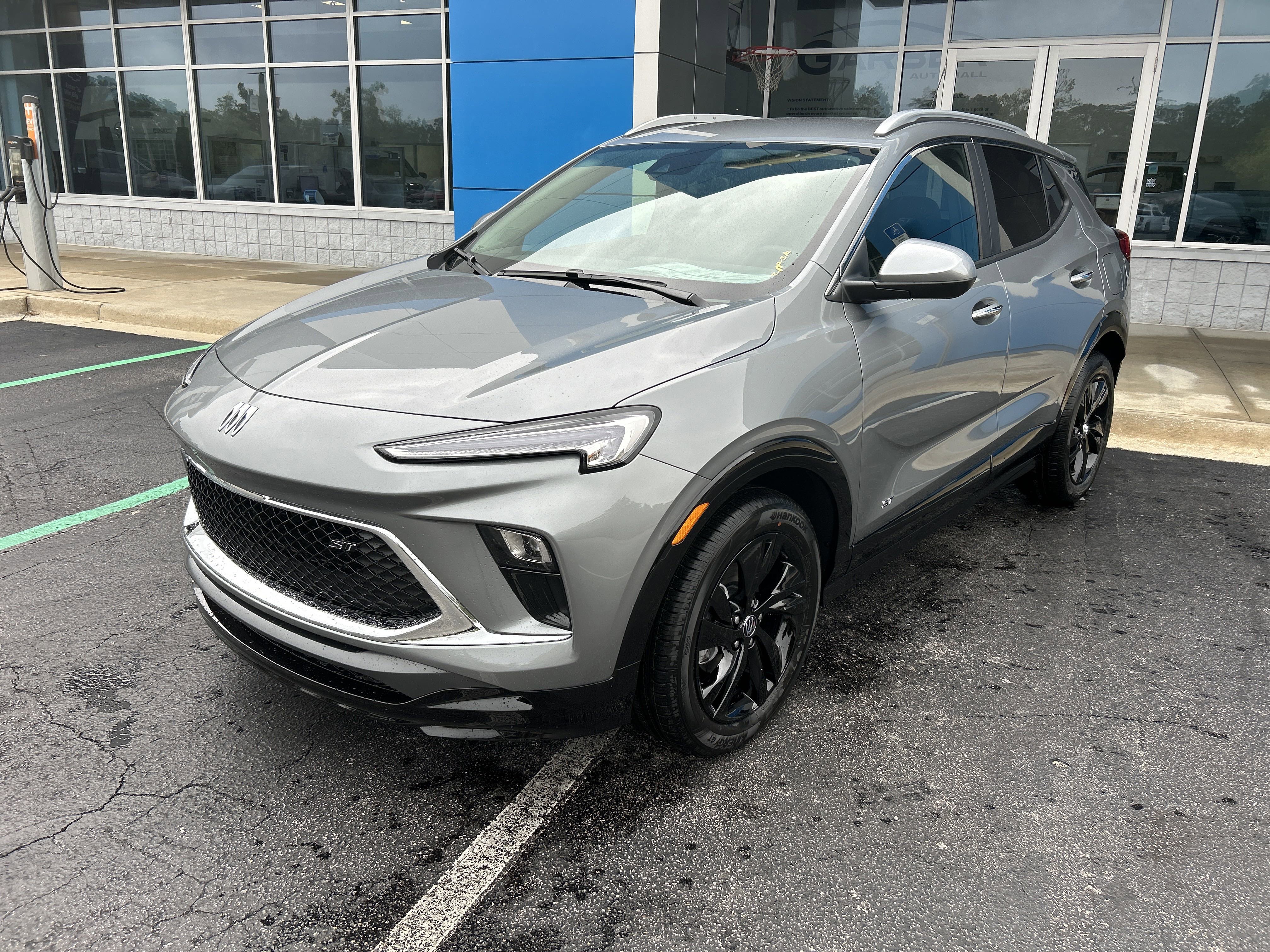 New 2026 Buick Encore GX Sport Touring image 4