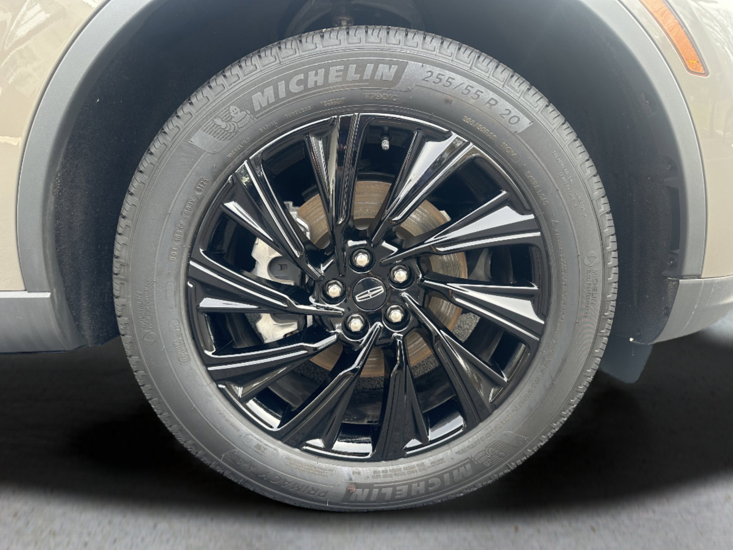 New 2025 Lincoln Aviator AWD w/ Equipment Group 101A image 7