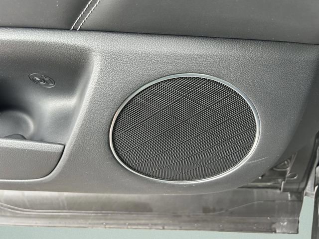 Used 2025 Genesis GV80 2.5T Standard image 24