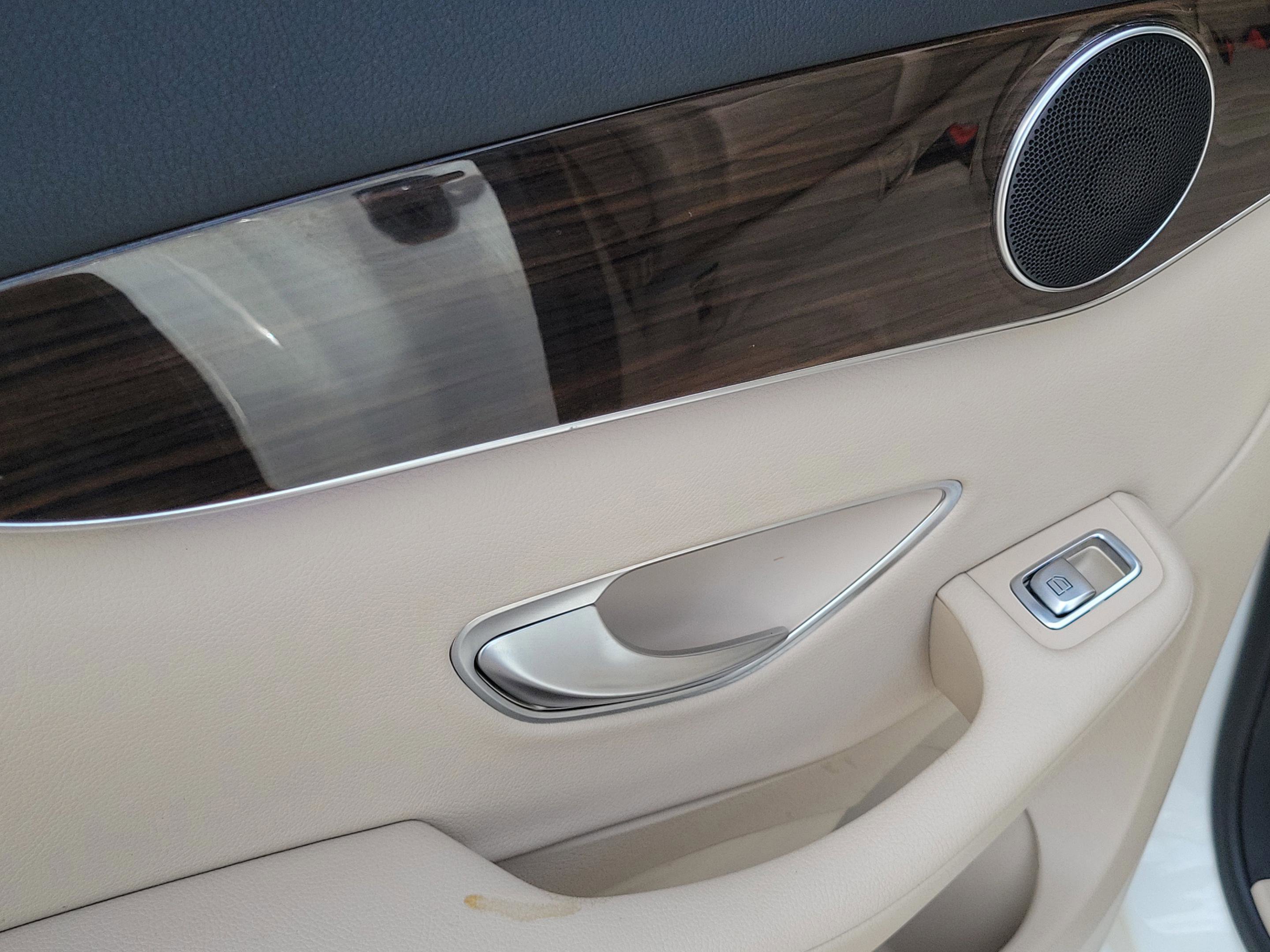 Certified 2022 Mercedes-Benz GLC 300 image 5