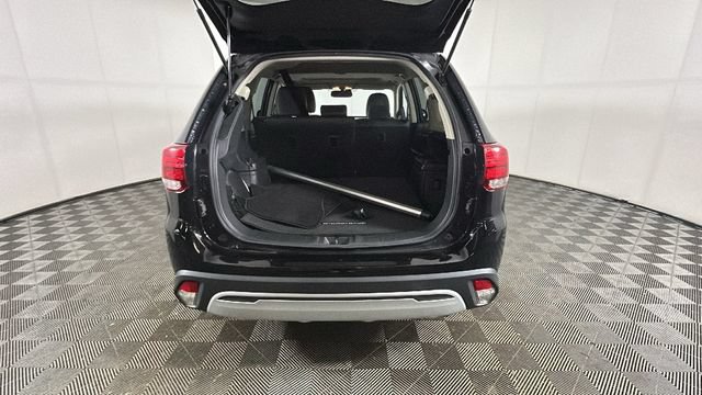 Used 2019 Mitsubishi Outlander GT AWD/4WD image 28