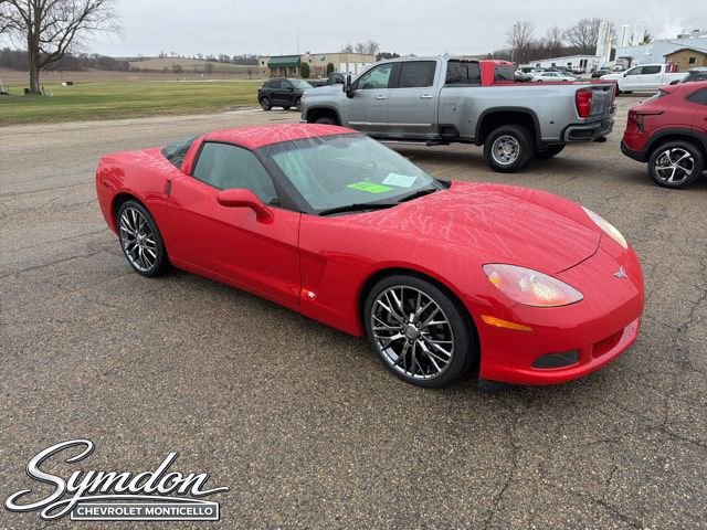 Used 2005 Chevrolet Corvette Coupe w/ Preferred Equipment Group image 2
