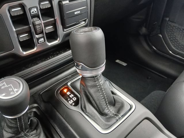 New 2026 Jeep Gladiator Sport AWD/4WD image 24