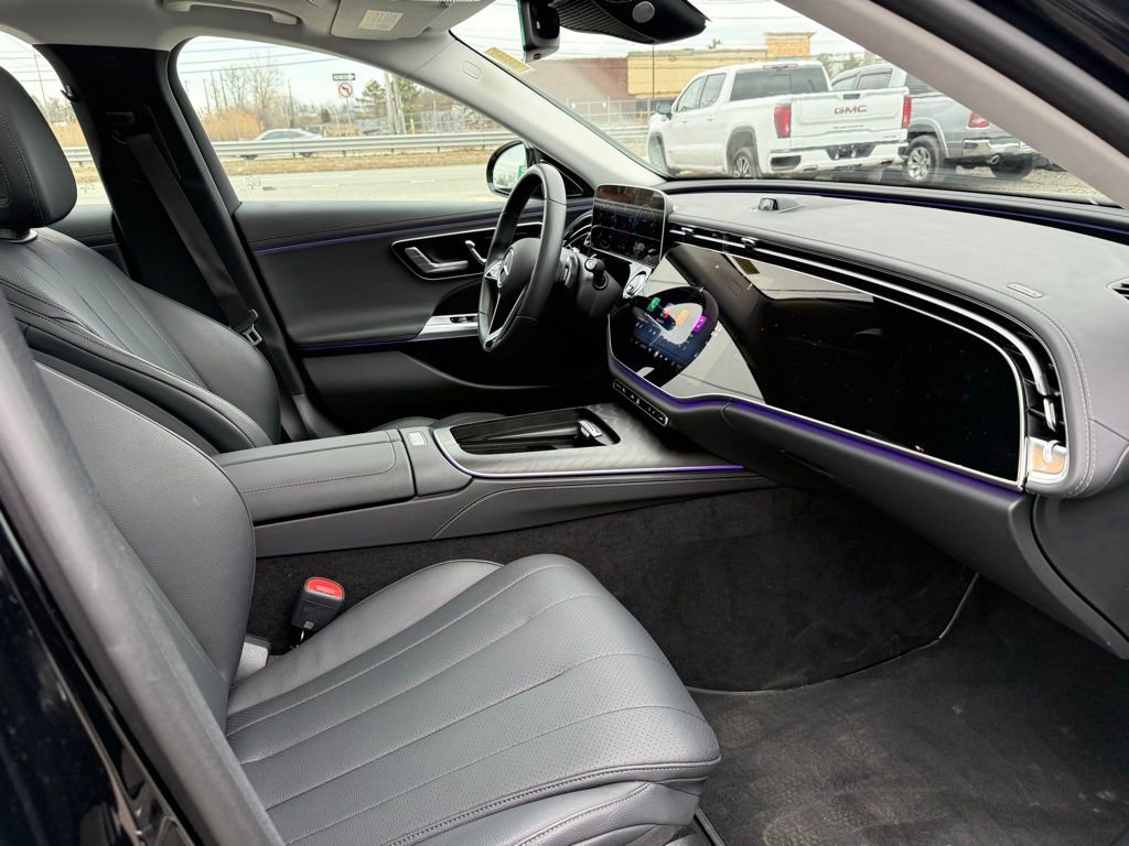 Used 2025 Mercedes-Benz E 450 4MATIC Sedan image 20