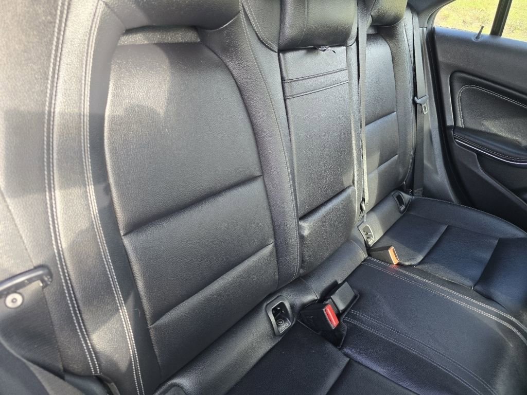 Used 2019 Mercedes-Benz CLA 250 4MATIC w/ Premium Package image 22