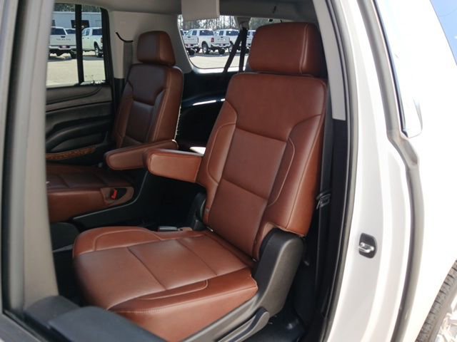 Used 2019 Chevrolet Suburban Premier w/ Premier Plus Edition image 7