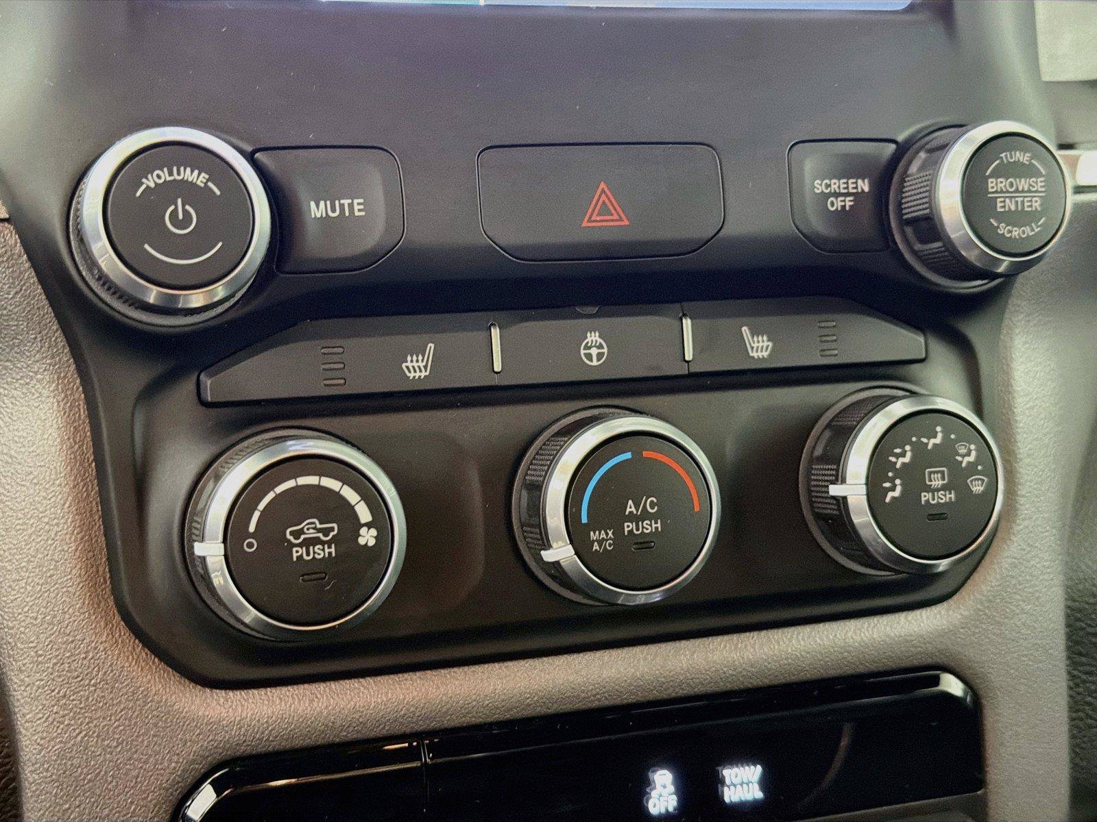 Used 2023 RAM 1500 Big Horn AWD/4WD image 21