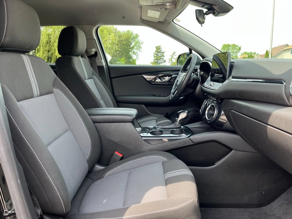 Used 2024 Chevrolet Blazer LT w/ LPO, Floor Liner Package FWD image 24