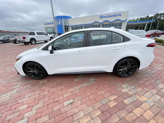 Used 2024 Toyota Corolla XSE FWD image 28