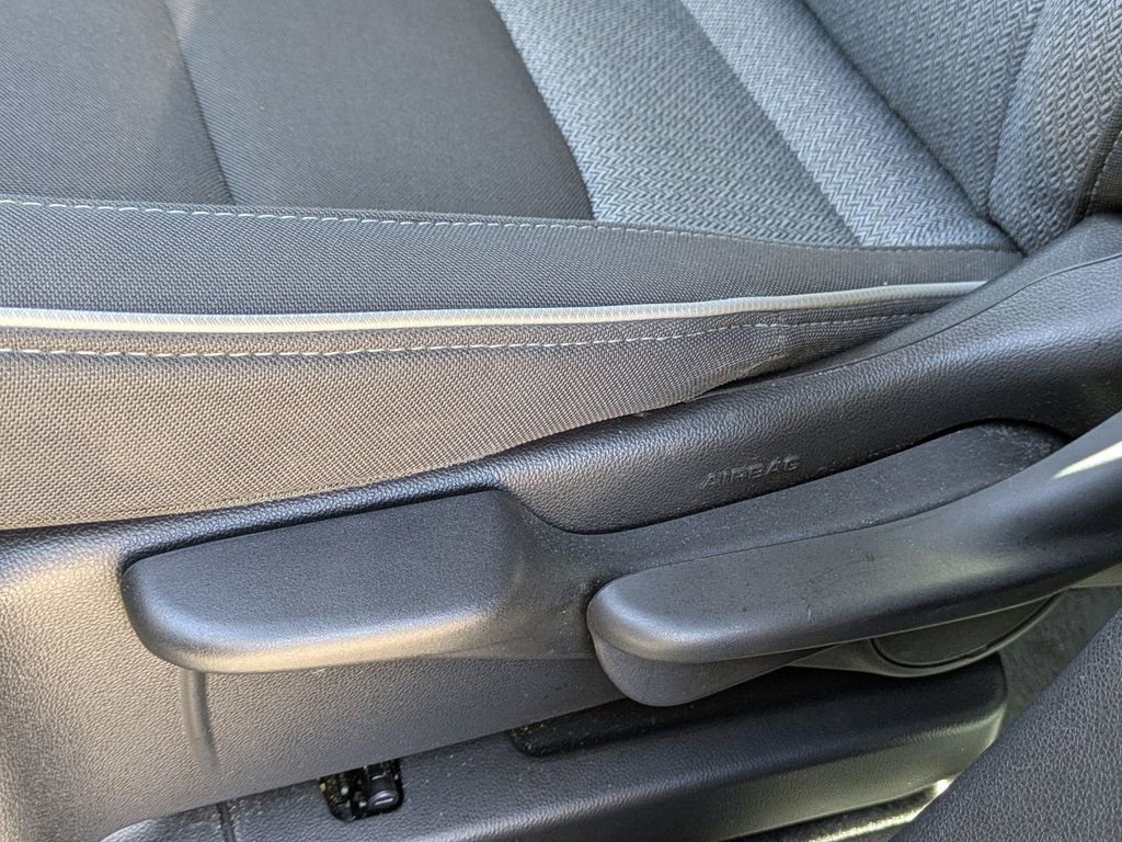 Used 2023 Chevrolet TrailBlazer LS image 19