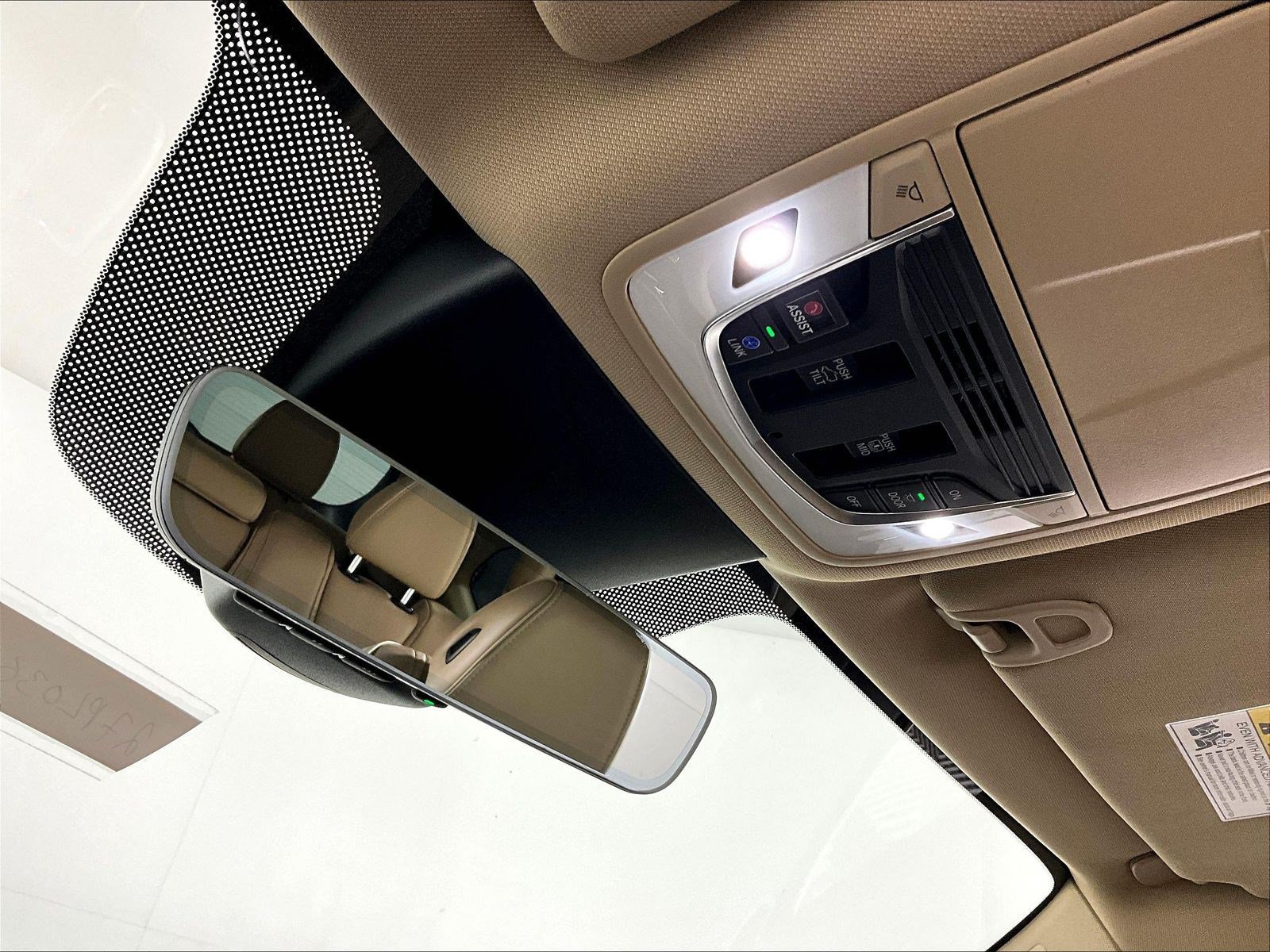 Certified 2023 Acura MDX SH-AWD w/ Advance Package image 41