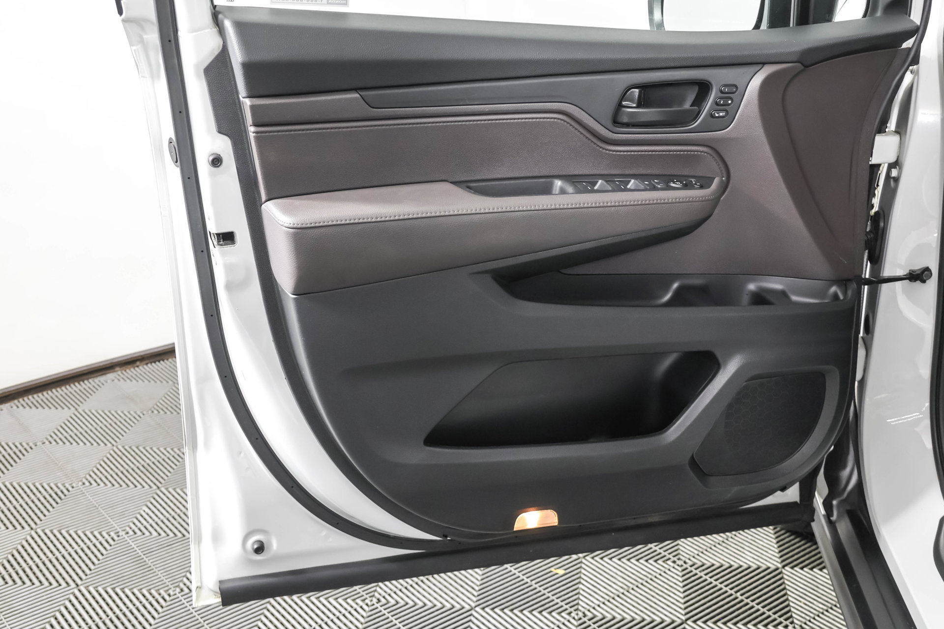 Used 2020 Honda Odyssey EX-L image 33