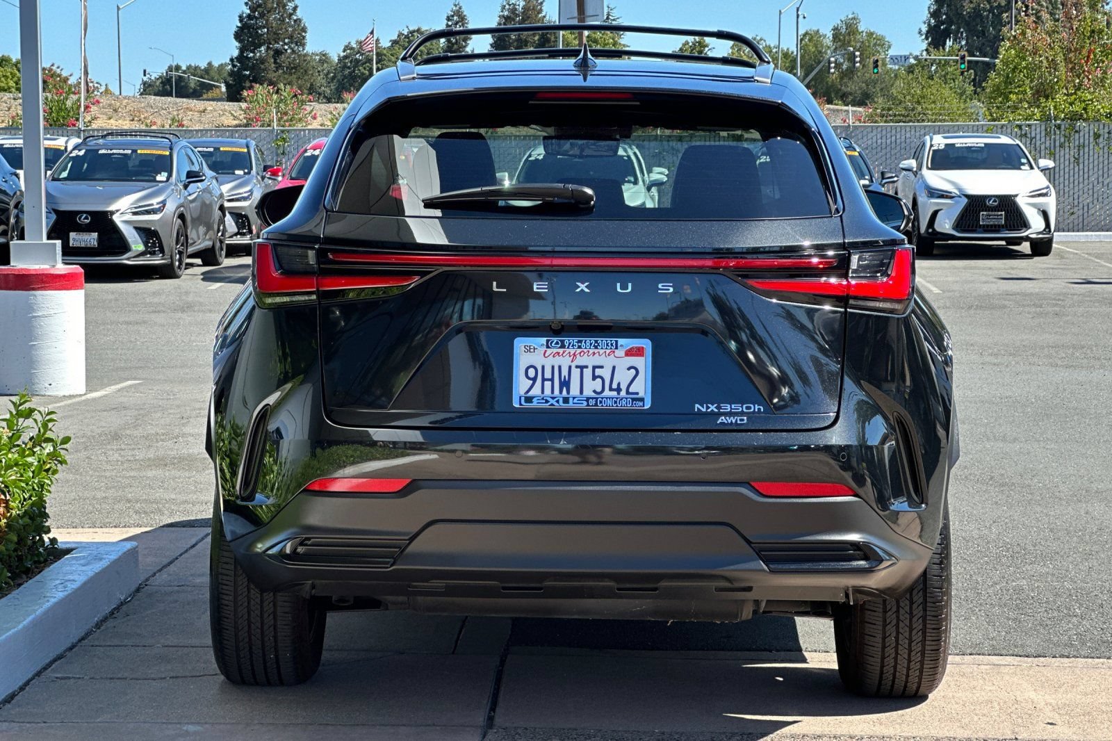 Used 2024 Lexus NX 350h AWD w/ Vision Package image 5