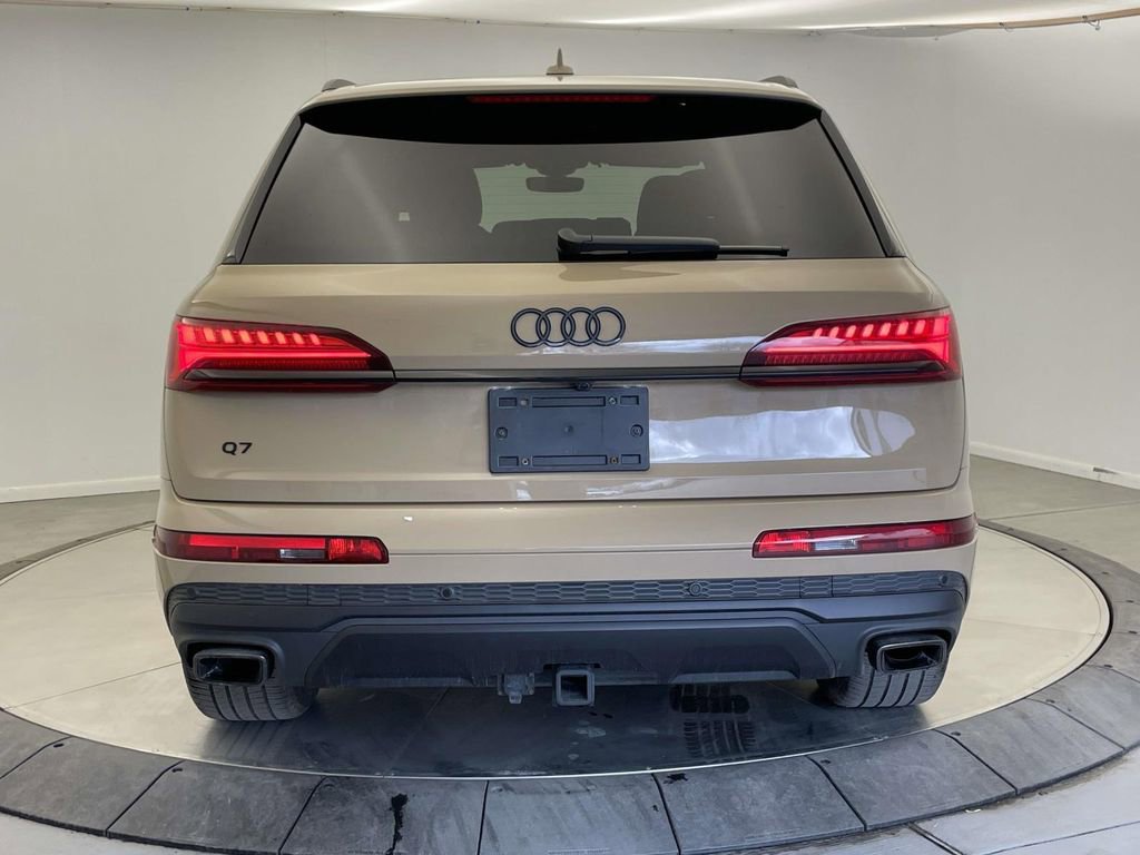 Used 2025 Audi Q7 3.0T Premium Plus image 6