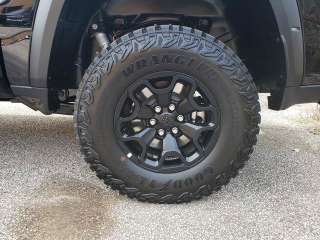 New 2027 RAM 1500 4x4 Crew Cab image 33