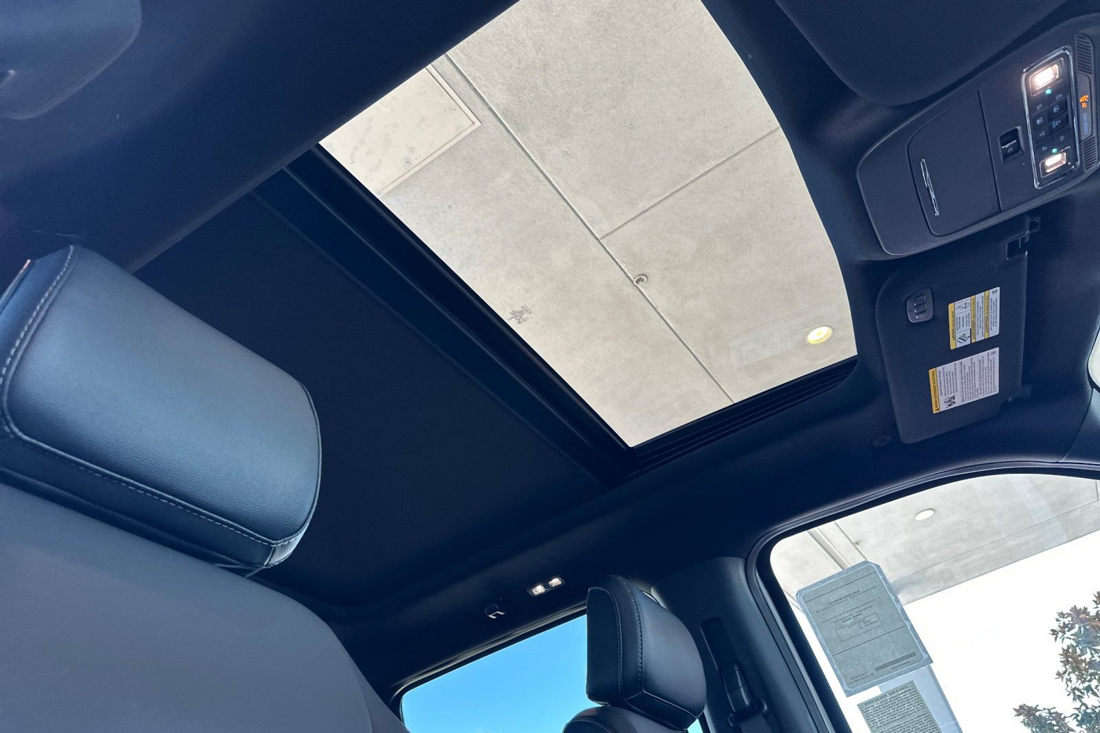 New 2026 Ford F150 Lariat w/ Equipment Group 501A Mid AWD/4WD image 15