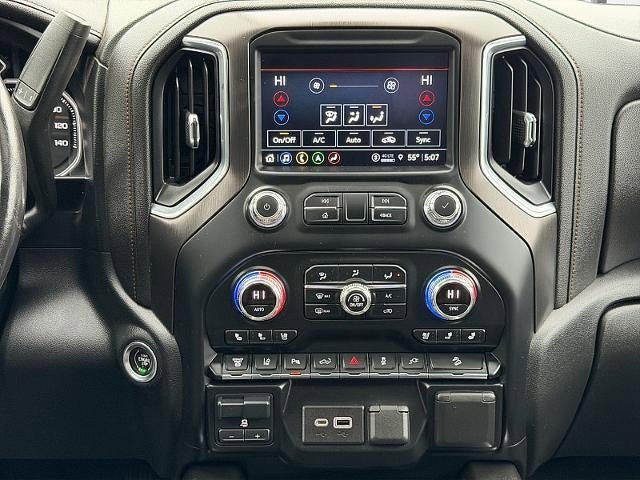 Used 2021 GMC Sierra 3500 AT4 w/ AT4 Premium Plus Package AWD/4WD image 24