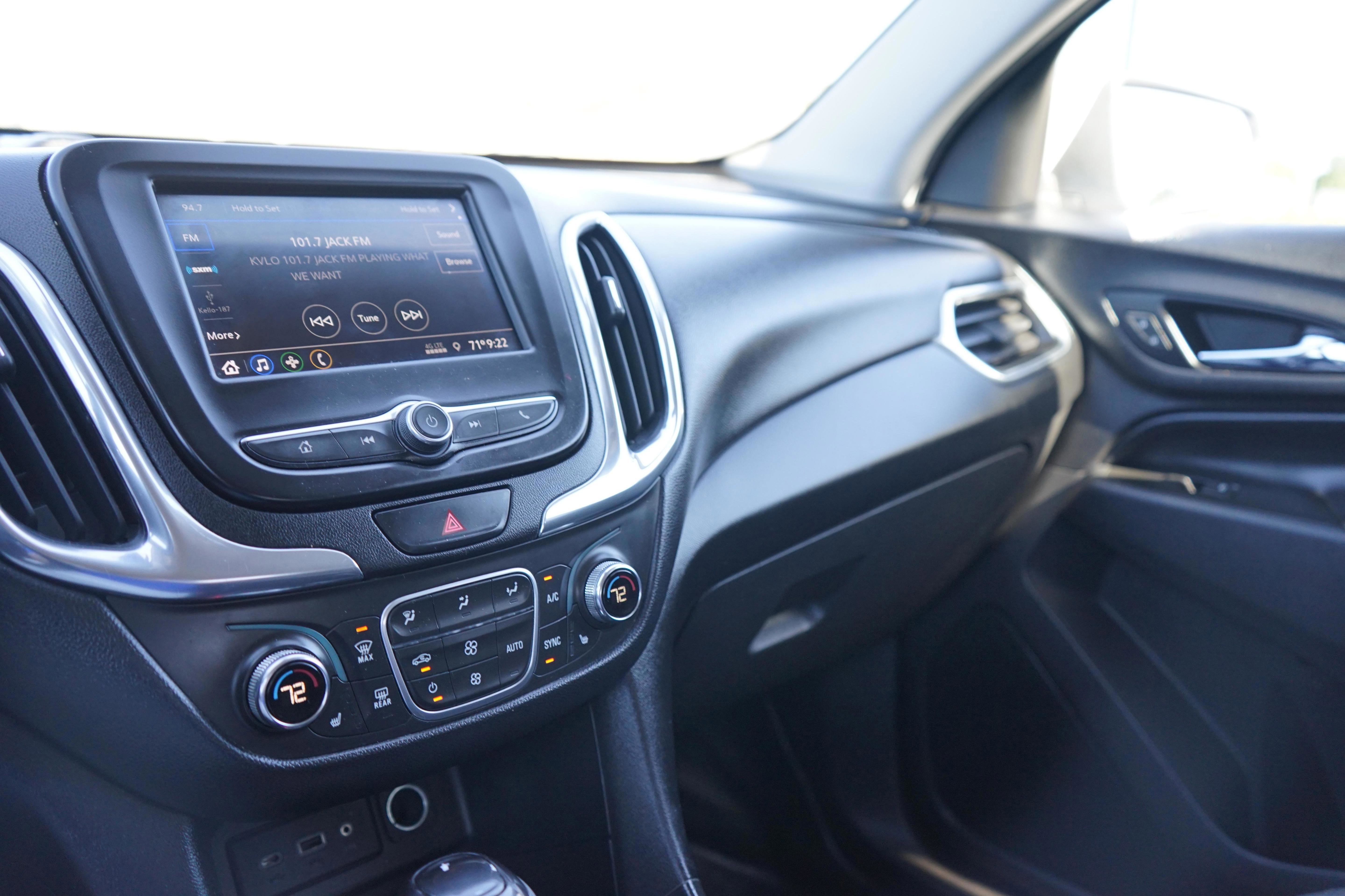 Used 2020 Chevrolet Equinox LT AWD/4WD image 18