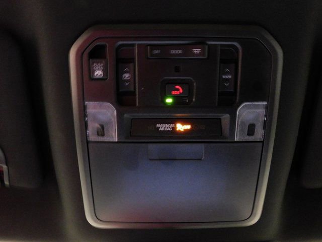 Used 2025 Toyota Tundra Limited image 33