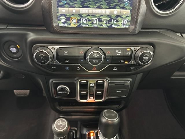 Used 2023 Jeep Wrangler Unlimited Sahara image 22