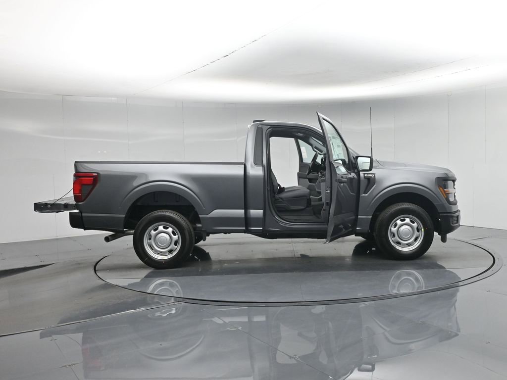 New 2026 Ford F150 XL w/ Equipment Group 103A High RWD image 4