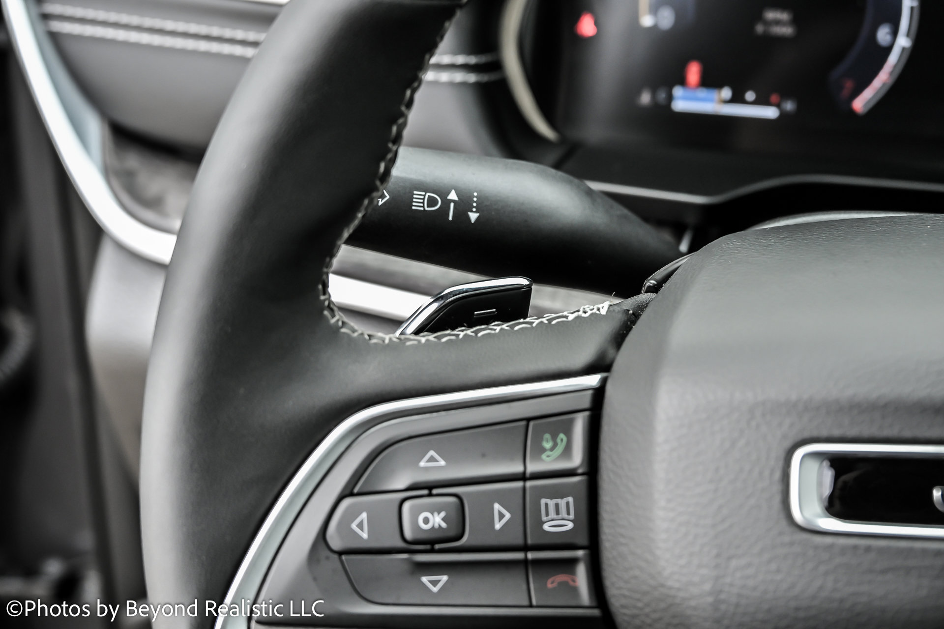 Used 2025 Jeep Grand Cherokee L Limited w/ Luxury Tech Group II image 41