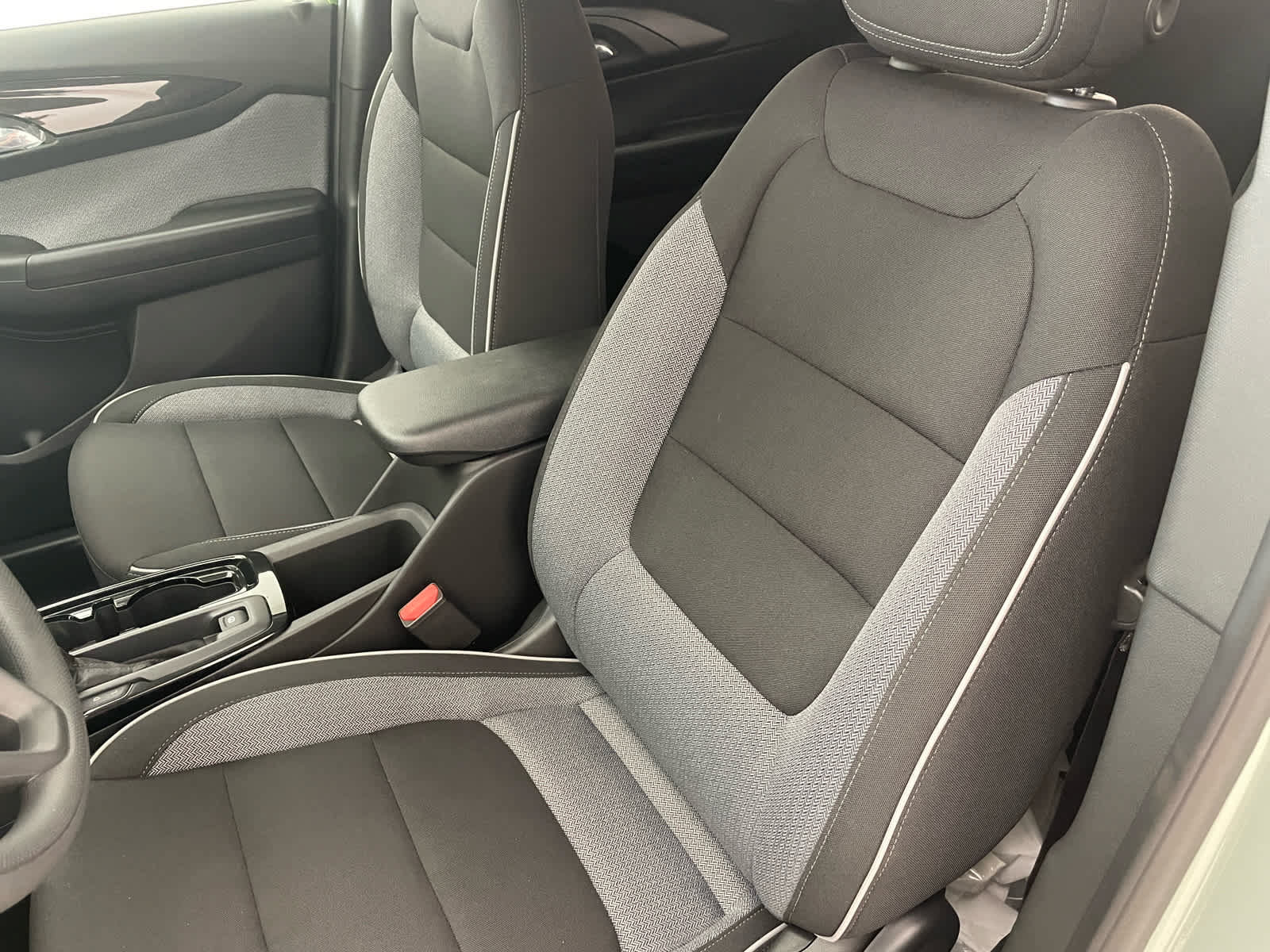 New 2026 Chevrolet TrailBlazer LS w/ LS Convenience Package AWD/4WD image 9