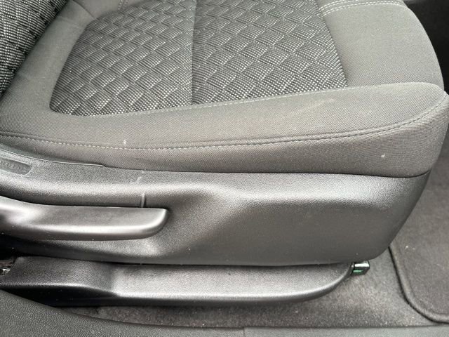 Used 2020 Chevrolet Blazer LT image 41