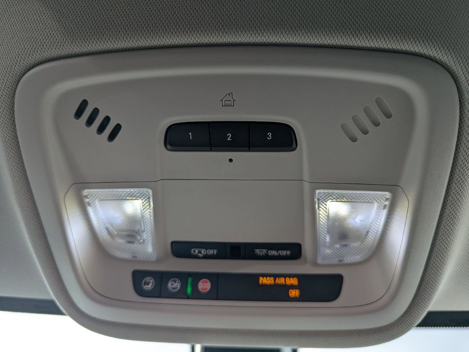 Used 2019 Chevrolet Traverse LT w/ LPO, Blackout Package image 31